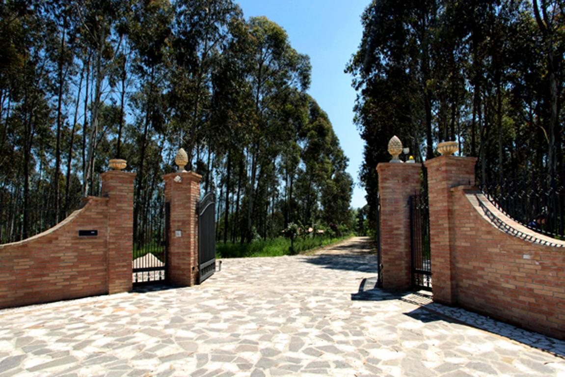 Il Nibbio Reale Country House Rocca d'Evandro Εξωτερικό φωτογραφία