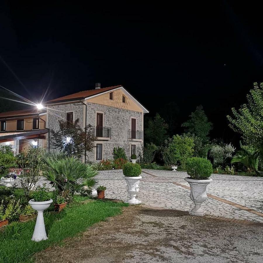 Il Nibbio Reale Country House Rocca d'Evandro Εξωτερικό φωτογραφία